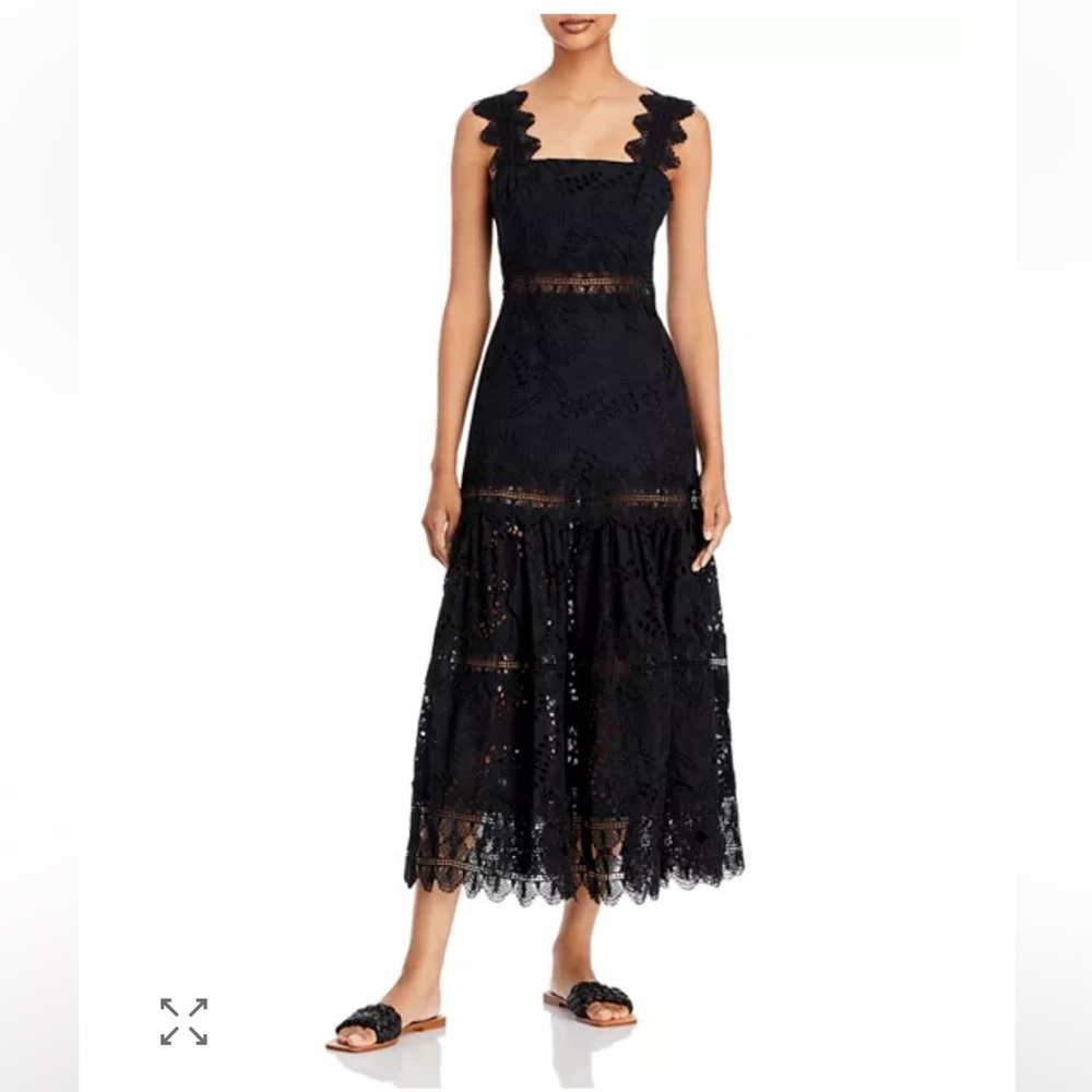 Waimari Chic Black Lace Sireneuse Maxi Dress. Size XS
